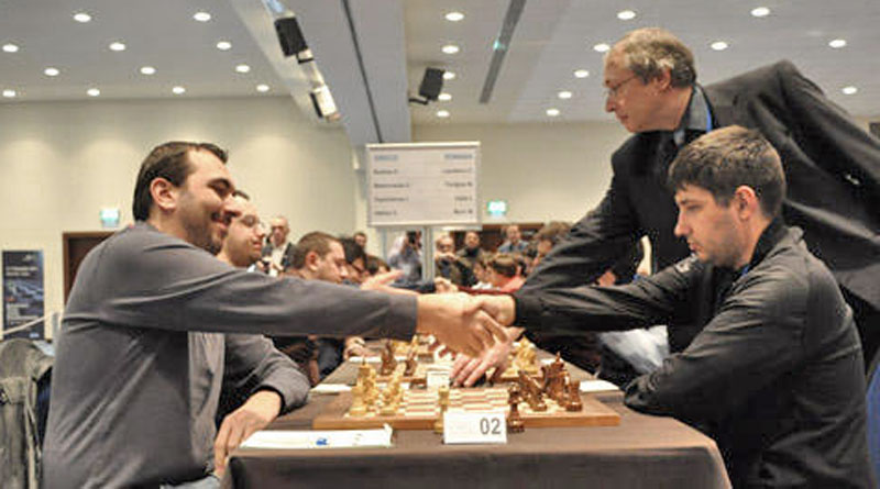 CE Şah: Echipa masculină a României, locul întâi după runda a şasea